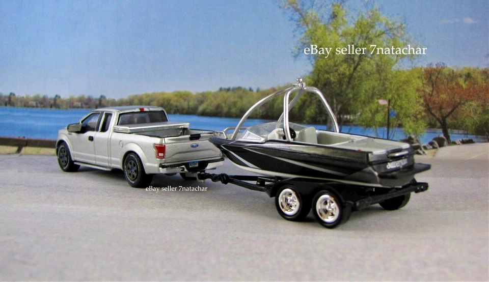 2015 - 2020 Ford F150 + Bowrider Ski Boat Truck Trailer 1/64 Scale Model Set - Image 3 of 4