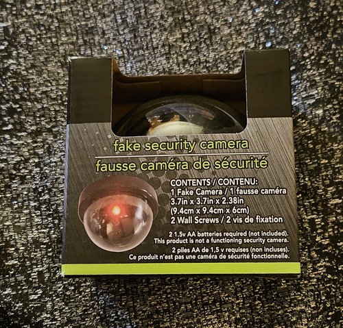 2 x Fake Security Camera- Dummy Camera-- Realistic Appearance BNIB - Bild 2 von 6
