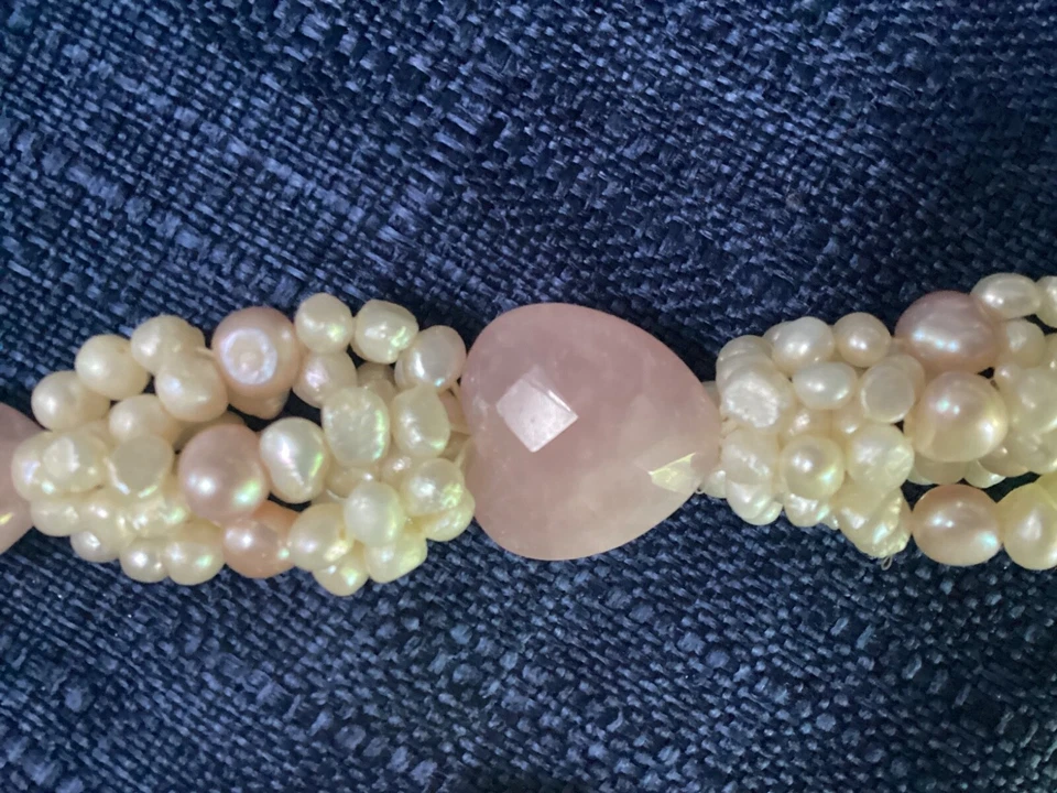 Wempe zartes Set (Kette + Armband) mit Rosenquarz und Süsswasserperlen - Bild 3 von 4