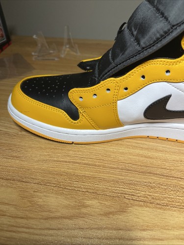 Size 11 - Jordan 1 Mid Taxi 2022 #554724-701 - Picture 20 of 24