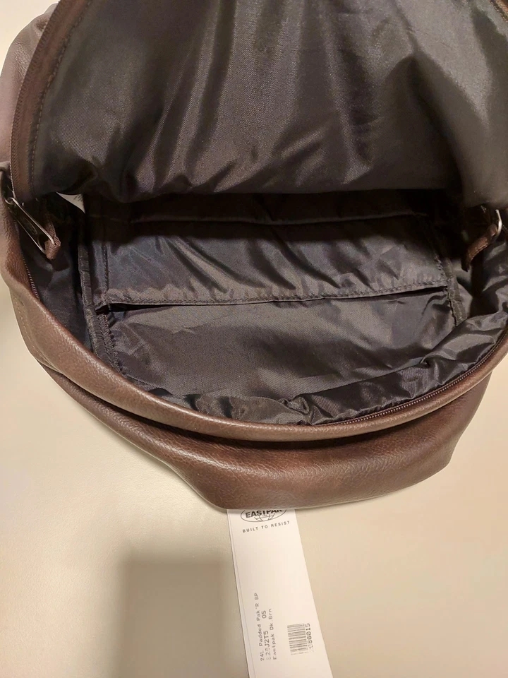 Mochila de cuero acolchada Eastpak 24 L - marrón Foto 4 de 4