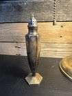 Foto 1 di 12