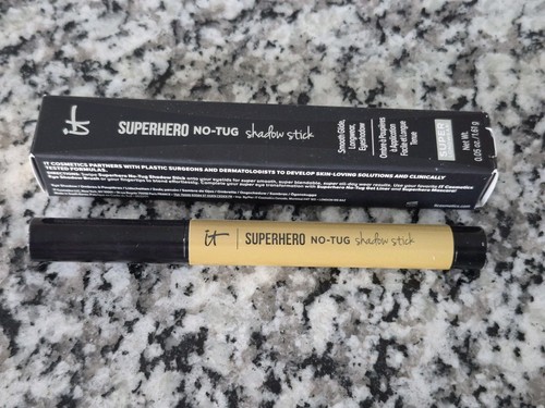 It Cosmetics Superhero No-Tug Shadow Stick Super Gallant Gold Full Size