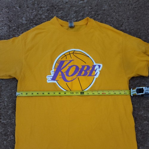 Gildan Heavy Cotton L.A. Lakers Kobe Bryant Tribute T-shirt Size L Unisex Yellow - Picture 6 of 7