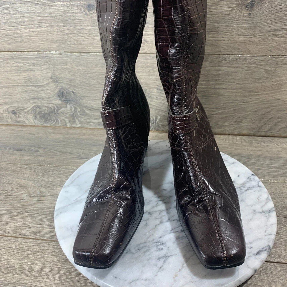 Botas AJ Valenci Mujer 9.5 M Cuero Marrón Estilo Piel de Serpiente Cremallera Hebilla Becerro Foto 3 de 4