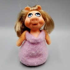 Muppets Miss Piggy Bean Bag Doll Fisher Price 867 Original 7 inch