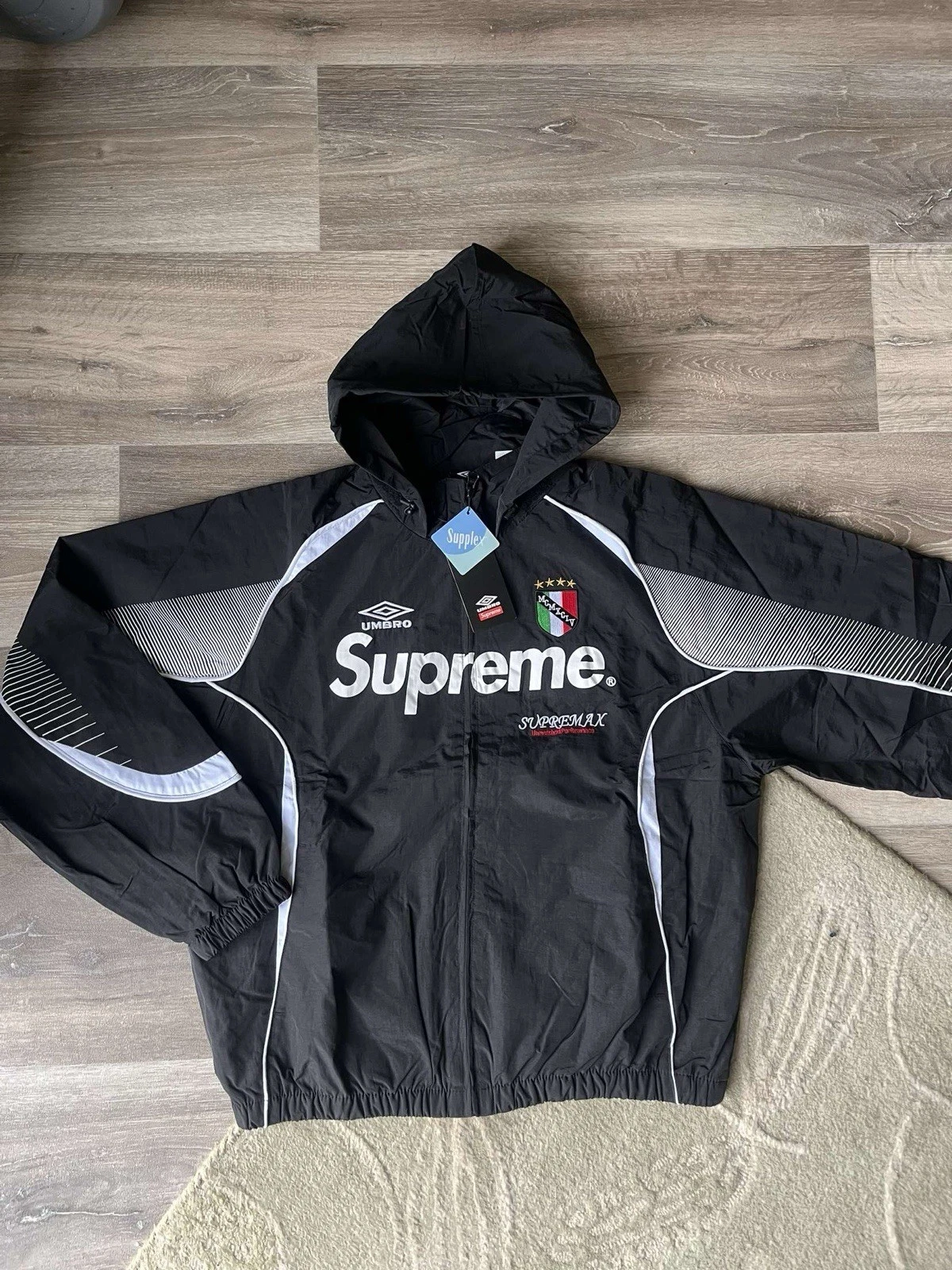 Veste coupe vent Supreme Umbro noire taille M