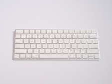 Apple MLA22LL Magic Keyboard - White