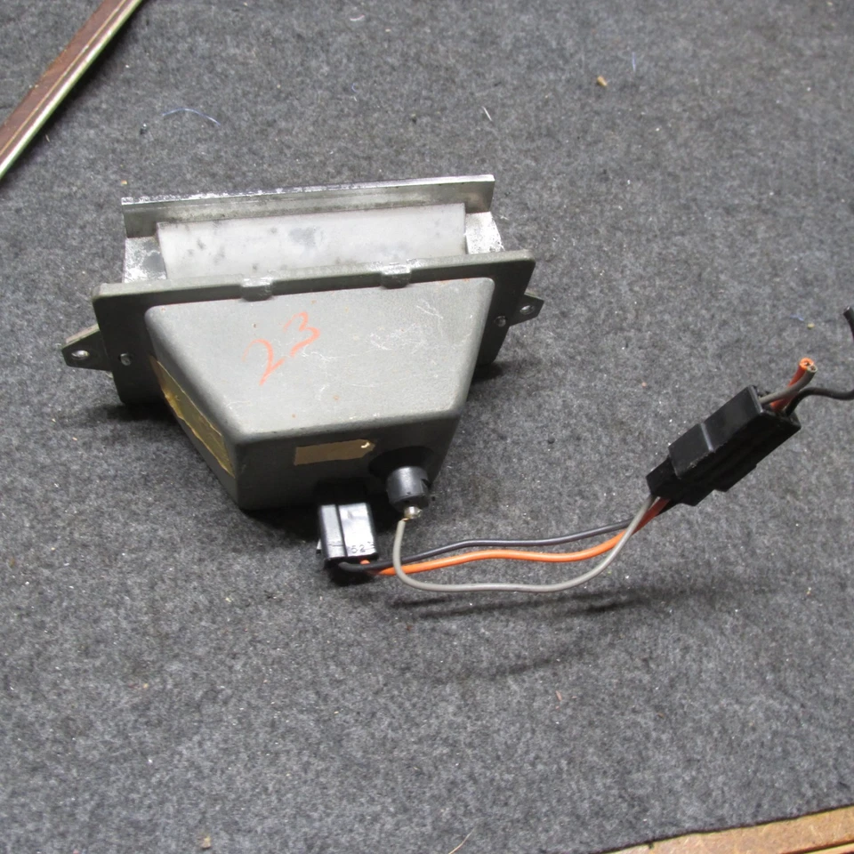 Oldsmobile Olds Cutlass Supreme 442 1973 1974 1975 1976 reloj de tablero de coche funciona GM Foto 3 de 4