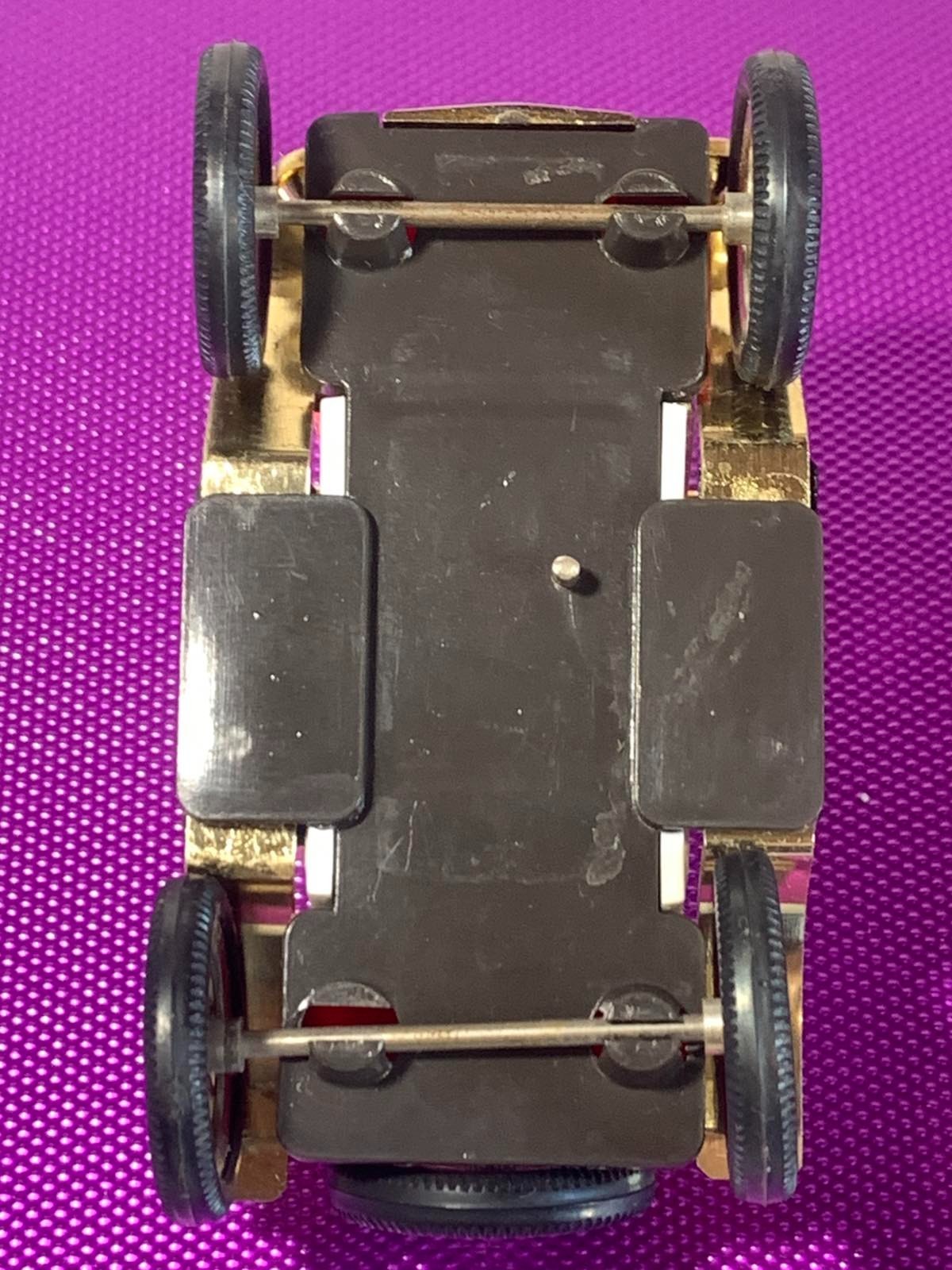 Picture 14 of 24