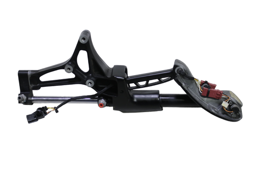 McLaren 650S Rear Wing Left Spoiler Hydraulic Lift Assembly 2015 - 2017 OEM - Picture 2 of 9