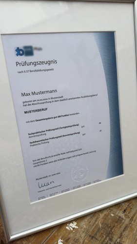 Requisite Fake Prüfungszeugnis, Meisterbrief, Urkunde, Zeugnis, Diplom