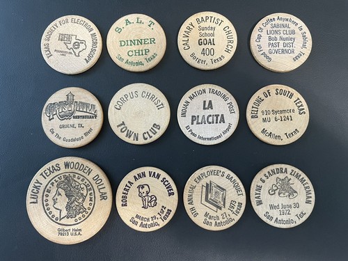Vintage Collectible LOT of 12 Texas Wooden Nickels Souvenirs Ads - Bild 1 von 2