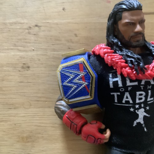 Figura Mattel Roman Reigns Red Gauntlet WWE Elite Top Picks 2023 Wave 4 con cinturón - Imagen 2 de 6
