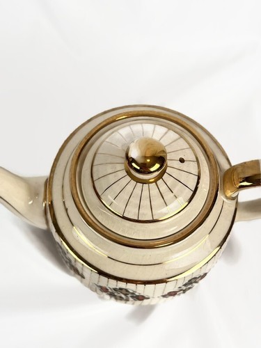 Vintage Sadler tea set teapot creamer & sugar bowl with lid England Gold Accent - Picture 5 of 11