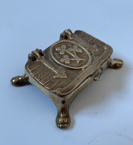 ANTIQUE BRASS SNUFF BOX STAMP HOLDER ART NOUVEAU DESK TOP TRAY CHEST PILL BOX - Picture 3 of 24