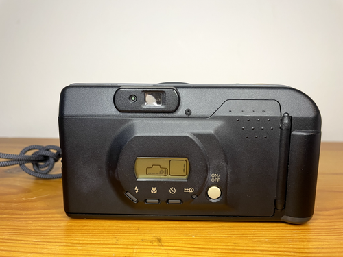 BOXED CANON SURE SHOT 35mm FILM CAMERA POINT SHOOT COMPACT RETRO VINTAGE TRAVEL - Picture 7 of 20