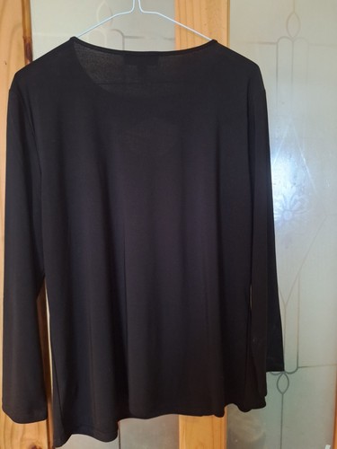 ladies large black designer top - Picture 4 of 4