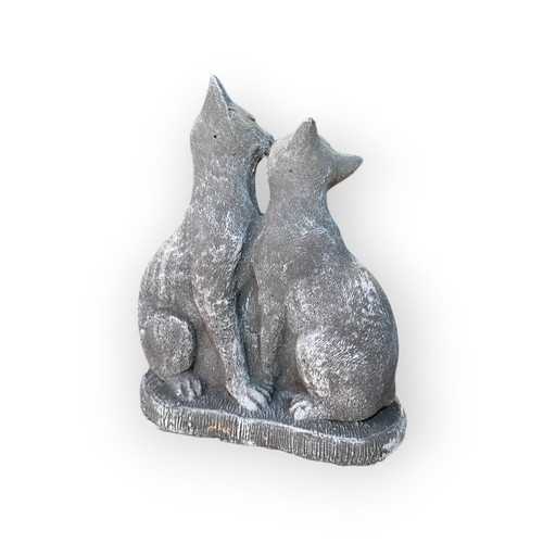 Anmutiges Katzenpaar beim Schmusen - Wetterfeste Steinguss-Skulpturen - Bild 5 von 16