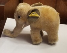 VINTAGE Steiff Circus Elephant 40's-60's Tan Mohair Tagged 4"
