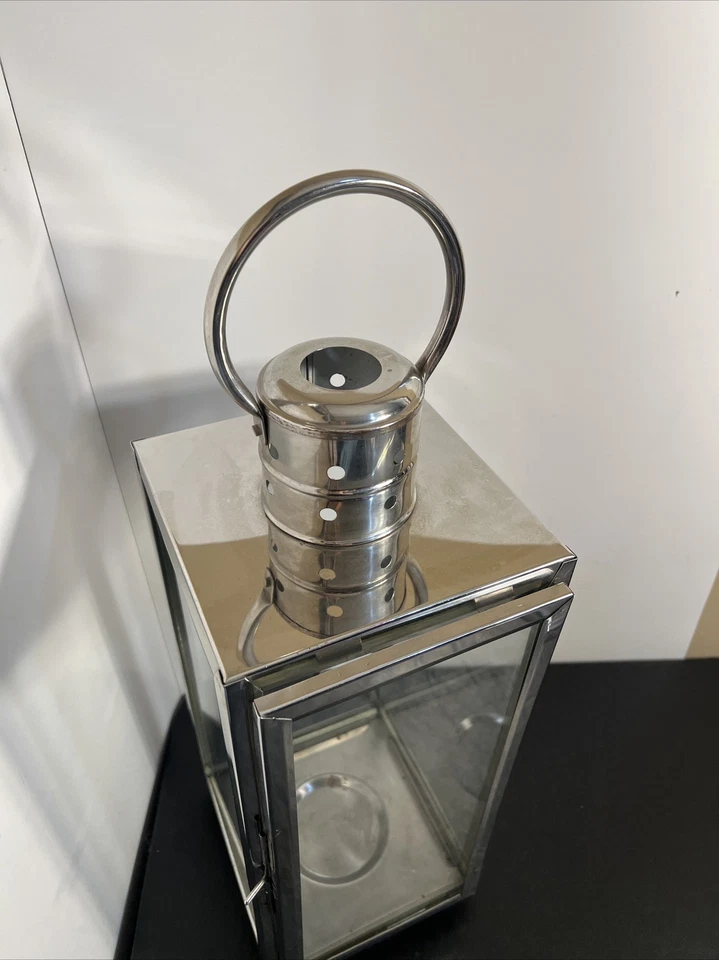 "Candelabro Hurricane Lantern vidrio pulido tono plata 19""" Foto 2 de 4