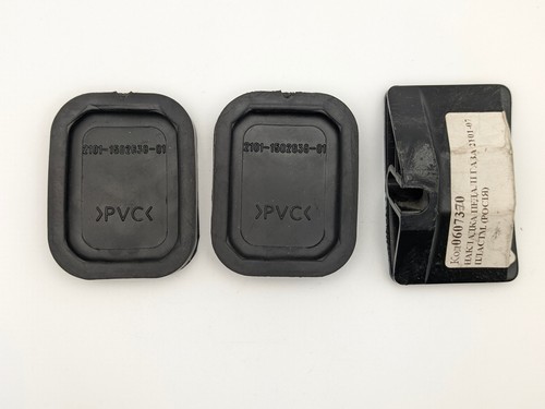 Brake clutch accelerator pedal pads set 3 pc Lada 2101 2103 2105 2106 2107 Niva - Picture 2 of 3