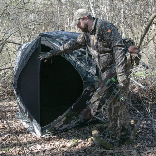 Hide-N-Sneak Hunting Blind, 270 Degree Ground Blind with Silent Slide Windows in - Picture 4 of 5