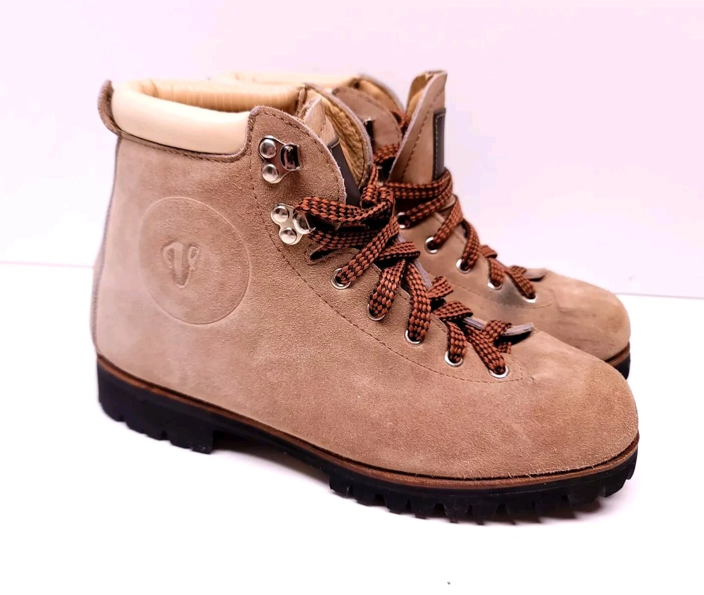 New Vasque Tan Beige Suede Hiking Camping Boots 7502 Made In Italy Men's 8.5 N