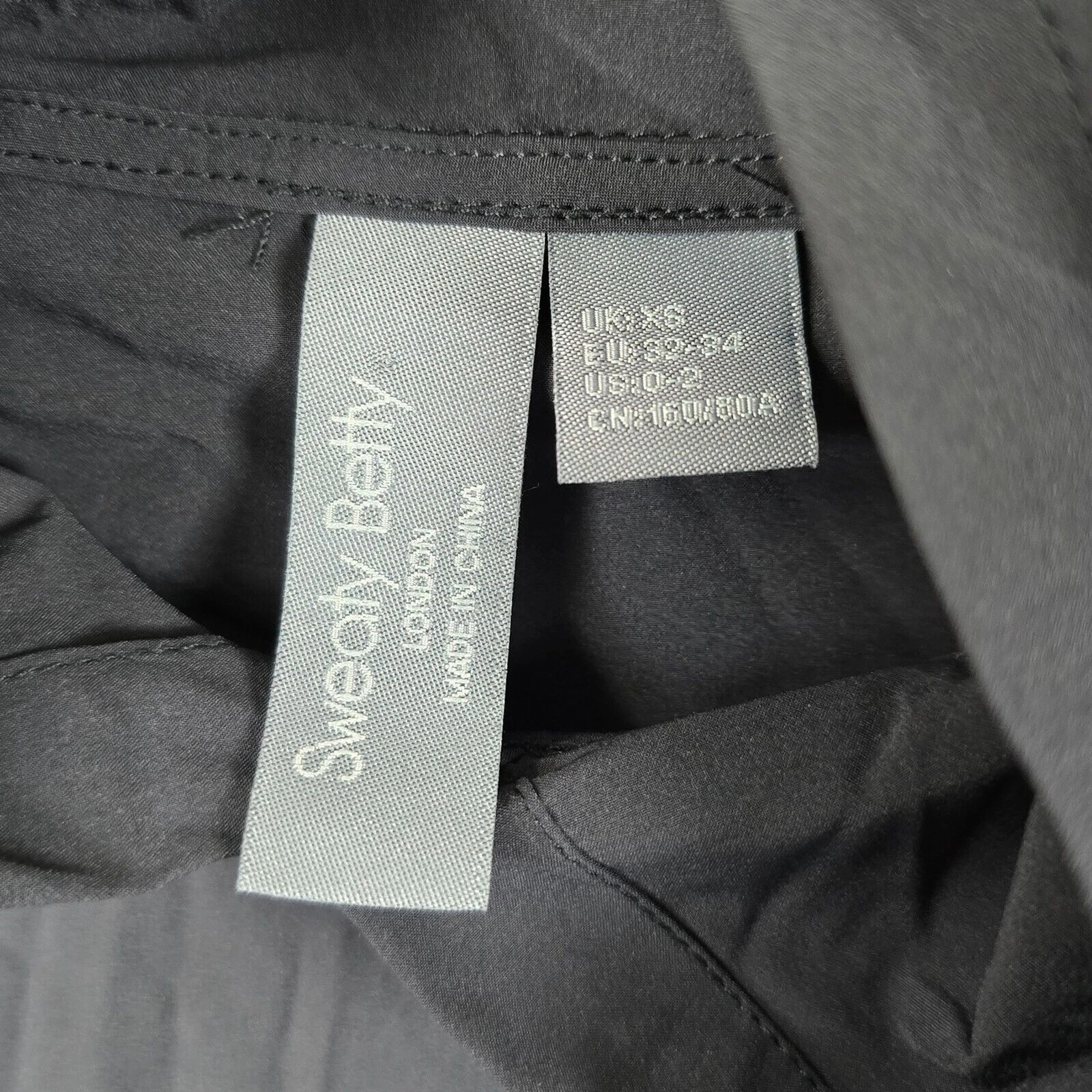 sweaty-betty drawstring cropped windbreaker hooded jacket