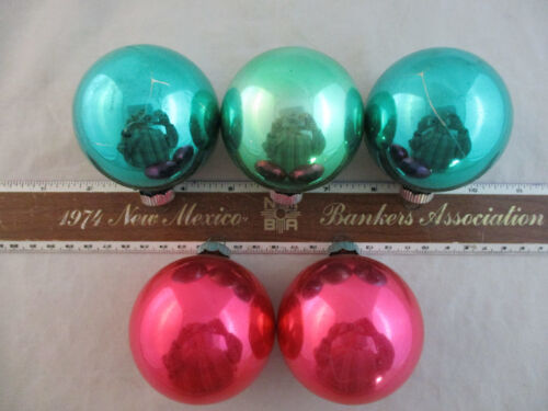 Lote De Colección De Cinco Adornos De Bola Redonda Brite Brillante Navidad 2 1/2" Verde Y Rosa - Imagen 2 de 3