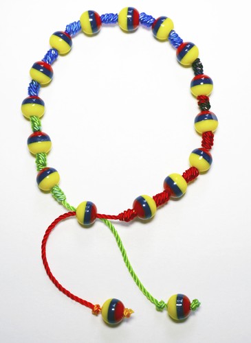 Joyería de pulsera de cuentas hechas a mano por artesanos nativos de Colombia, Ecuador, Venezuela - Imagen 2 de 10