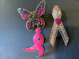 VINTAGE-PINK-CANCER-AWARENESS-RIBBONS-RHINESTONE-ENAMEL-BUTTERFLY-LOT-3-BROOCH