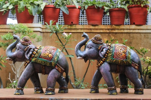 Trunk Up Elephant Statue Pair Vintage Indian Home Decor Sculpture Feng Shui Rare - Picture 2 of 7