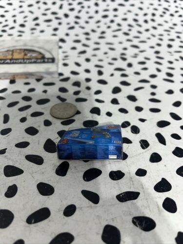 NEW! Mini Brands: Surprise - Disney Store Edition - Thor’s Hammer Mjölnir - Picture 5 of 5