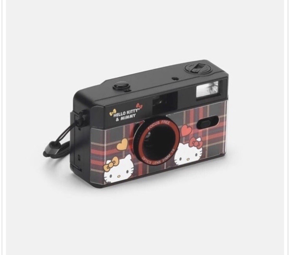 アメリカ限定 Hello Kitty 35mm フィルムカメラ　レトロカメラ Hello Kitty & Mimmy 35mm Film Camera