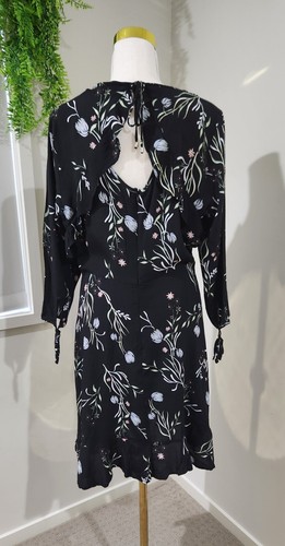 Portmans Black Floral Print Dress Size 12AU - Picture 2 of 6