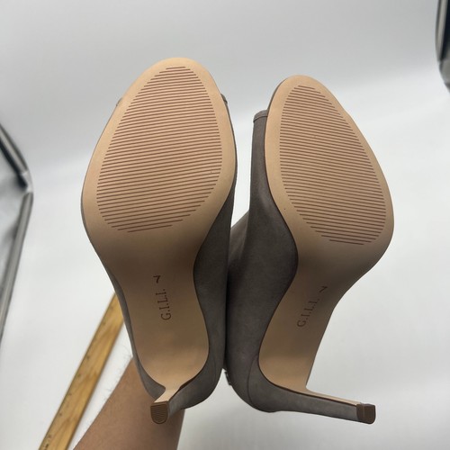 G.I.L.I. Peep Toe Zip Back Suede Booties Size 7 M Fantina Porcini - Picture 4 of 10