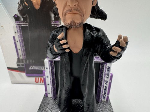 THE Undertaker WWE "Rest in Peace" Limited Edition WrestleMania WWF Bobblehead - Bild 4 von 17