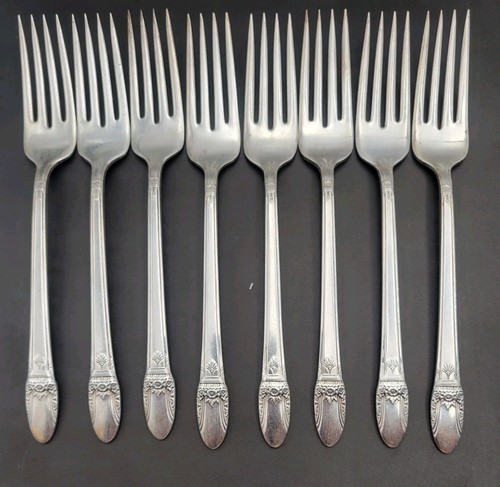 Set posate 1847 Rogers Bros First Love in astuccio 54 pezzi placcato argento per 8 posti - Foto 12 di 21