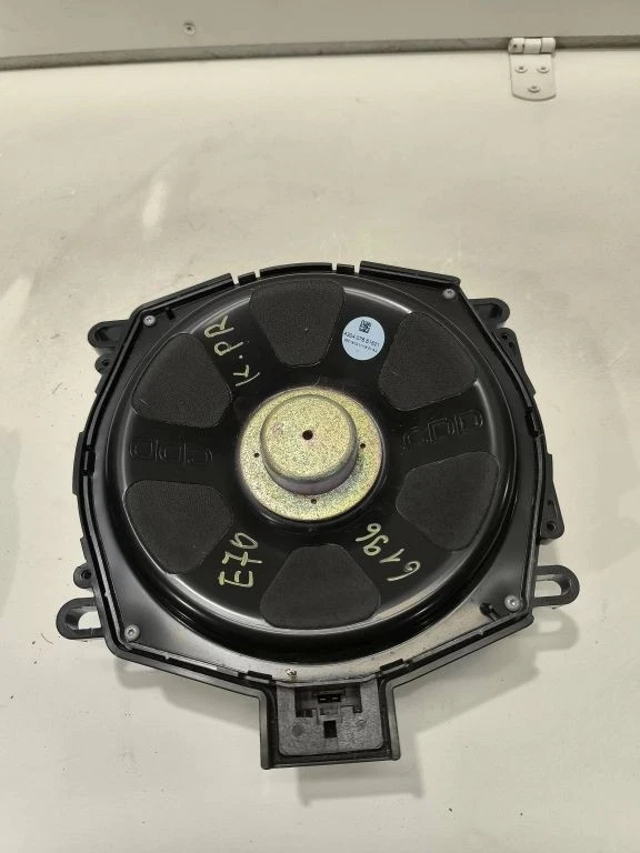 BMW X5 E70 2012 Subwoofer speaker 430407861621 MUI6196 - Image 2 of 4
