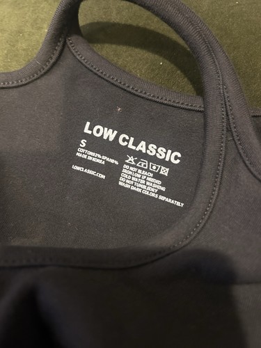 LOW CLASSIC Women’s Size Small Long-Sleeve T-Shirt Cut-Out Made In Korea - Picture 5 of 5