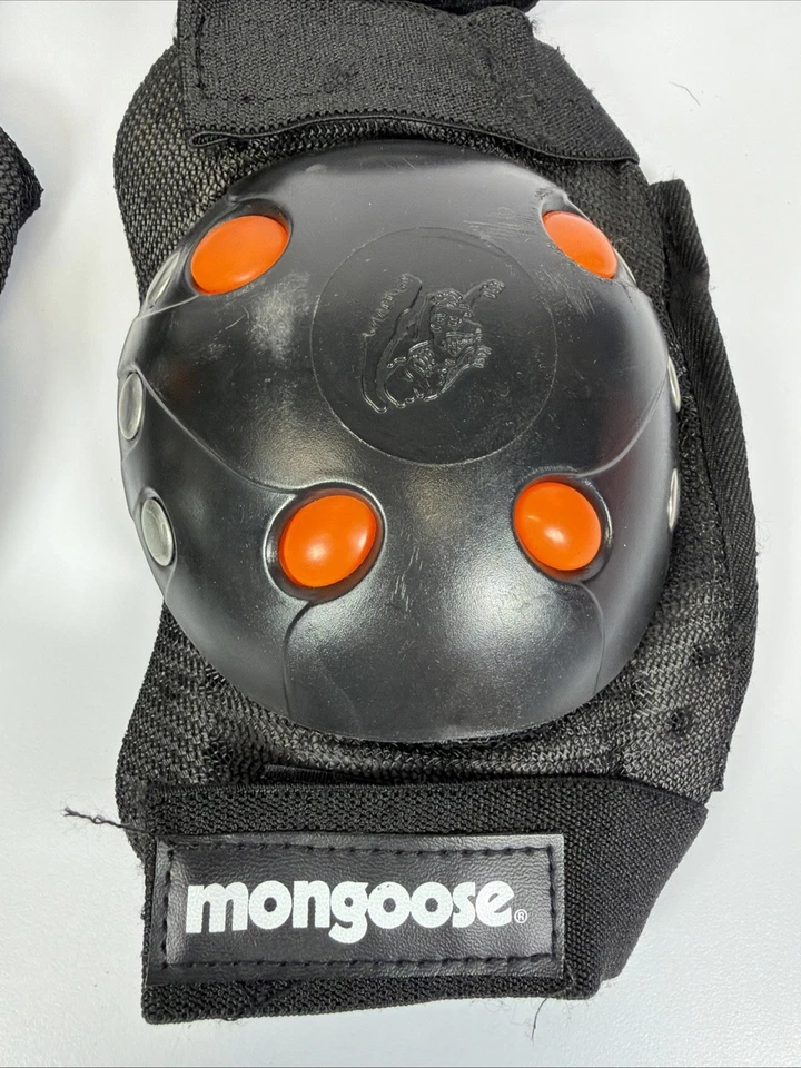 Mongoose Kids Knee/ Elbow Pads Bike/ Skate  - Image 3 of 4