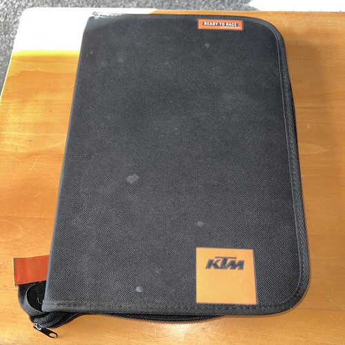 KTM 2017 SX 125 SX 150 SX 250 250 XC 300 XC Owners Manual MX Free UK Postage - Picture 9 of 10