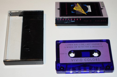 Sellorekt/LA Dreams – Vivid Colors - 2018 Czech - Synthwave Cassette Tape - Picture 2 of 5