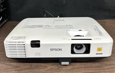 Epson PowerLite 1940W LCD Projector  173 lamp hours