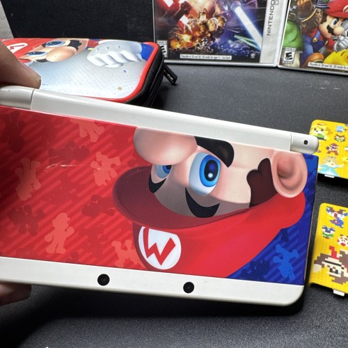 Nintendo NEW 3DS Console Super Mario 3D Land Edition W Extra Plates And Games - Picture 3 of 16