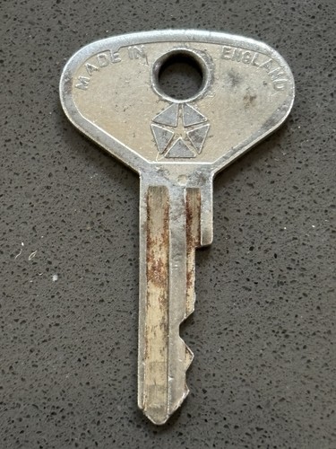 Rootes Hillman, Sunbeam Key - RL867 - Bild 1 von 3