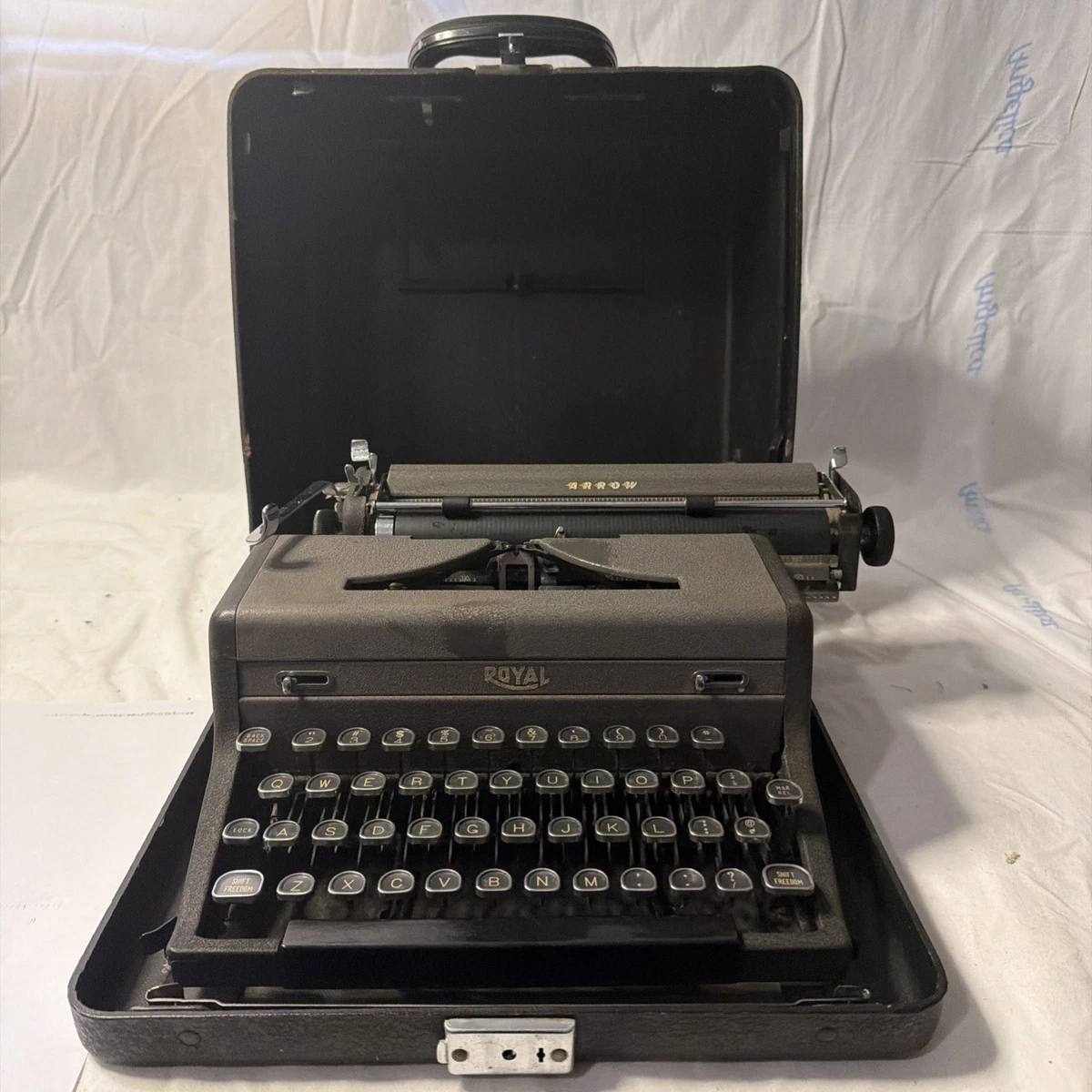 Royal Collectable Typewriters for sale | eBay