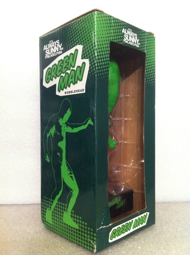 ITS ALWAYS SOLENY IN FILADELFIA CHARLIE AS GREEN MAN BOBBLE HEAD TOTALMENTE NUEVO RARO - Imagen 7 de 11