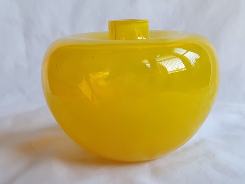 Stunning Italian Salviati, Venetian art glass lemon yellow vase - Picture 3 of 13